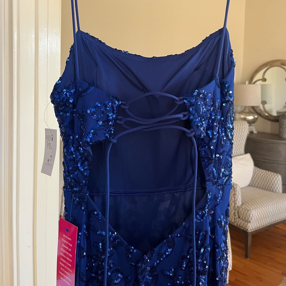 Beautiful Royal blue Pattern Sequin Lace Front Slit Long dress- size 7- new